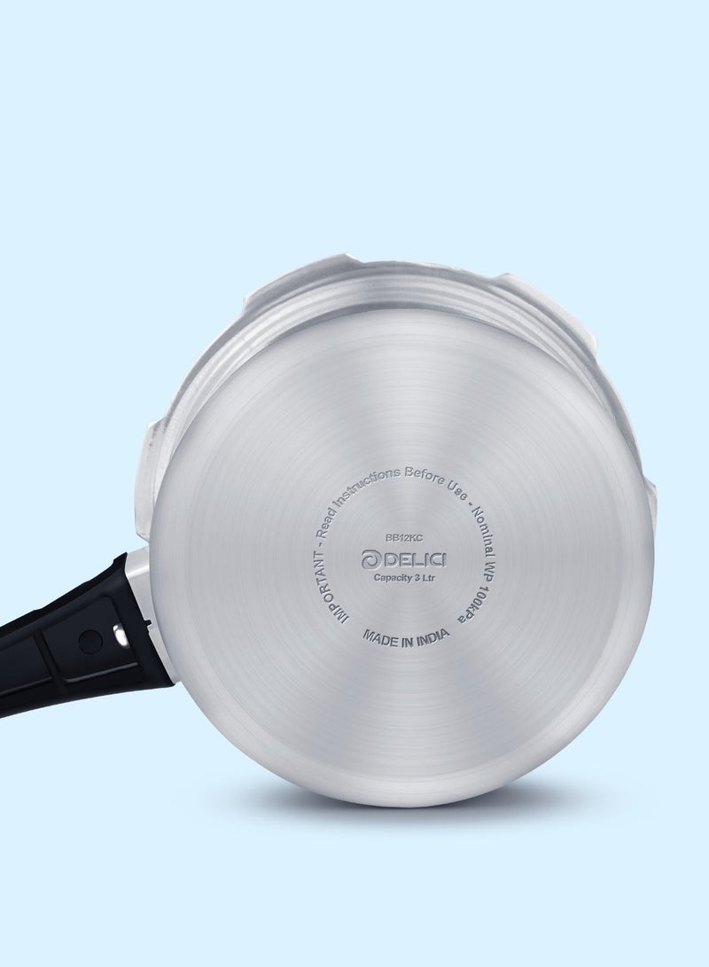 ديليتشي 3لترات قدر ضغط ألومنيوم بسعة 3 لتر، مانع للتسرب - مصنوع من الألومنيوم النقي عالي الجودة، نظام ذكي للتحكم في الانسكاب، تسخين حراري عالي الكفاءة، منظم جودة، غطاء محكم الإغلاق، مقبض مقاوم للحرارة، قاعدة مقاومة للانتفاخ، مثالي لتحضير الطعام في المطبخ - ADPC3E None - Image 5